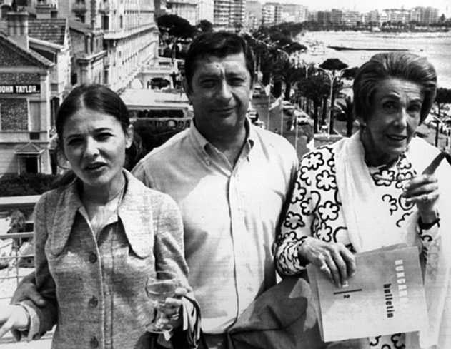Törőcsik Mari, Makk Károly és Darvas Lili a Szerelem bemutatója után, ami a zsűri különdíját nyerte Cannes-ban, 1971 (Fotó: MTI/AP)
