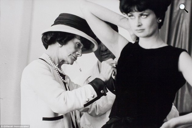 Coco Chanel divattervező (Fotó: listal.com)