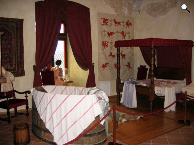 Ozorai Pipo-várkastély, Ozorai Borbála hálószobája, Ozora (Fotó: Forster Központ)