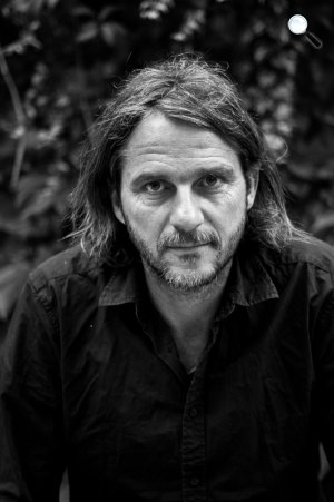 Kollár-Klemencz László zenész, költő (Fotó: Mihályi Erika)