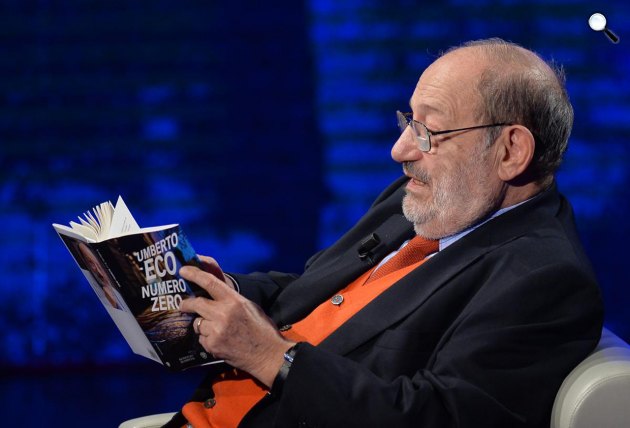 Umberto Eco író-filozófus felolvas (Fotó: www.polskieradio.pl)