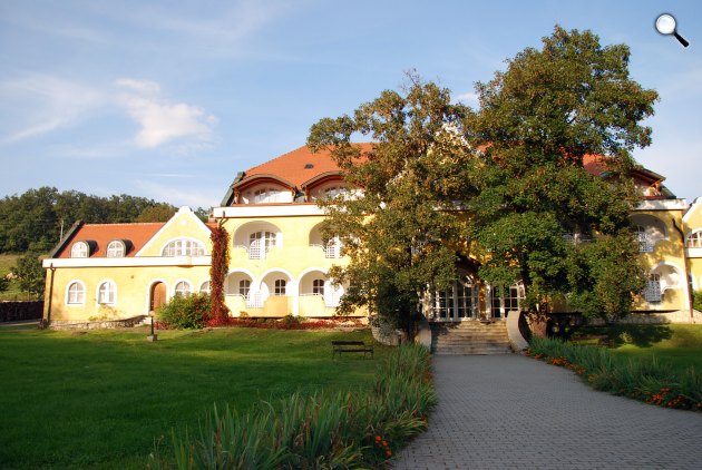 Cseri-kastély, Pusztazámor (Fotó: Detectivity)