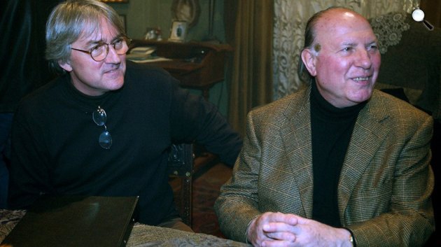 Koltai Lajos rendező és Kertész Imre író a Sorstalanság bemutatóján (MTI Fotó)