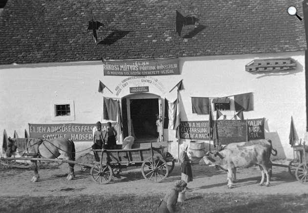 Földművesszövetkezet terményraktára, beszolgáltatás, 1951 (Fotó: Fortepan)