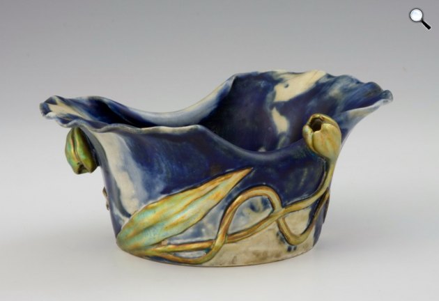 Zsolnay kerámia, szecessziós motívum (Fotó: Zsolnay Múzeum)