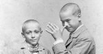 Viccelődő fiúk, 1909 (Fotó: Fortepan)