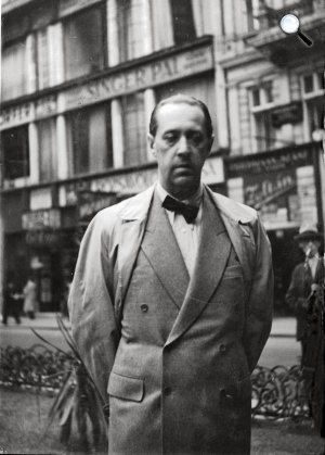 Mária Sándor a Szervita téren, 1939 (Fotó: Wachter Klára/PIM)