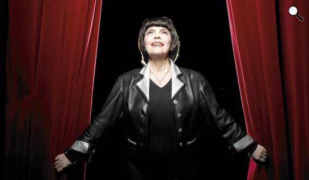 Mireille Mathieu francia sanzonénekes (Fotó: mireillemathieu.com)