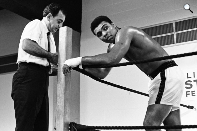 Muhammad Ali bokszoló és Angelo Dundee tréner (Fotó: listal.com)