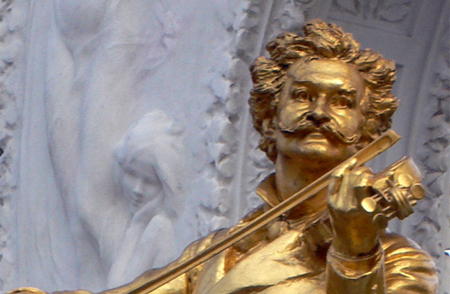 Johann Strauss zeneszerző szobra, Bécs (Fotó: Pxabay)