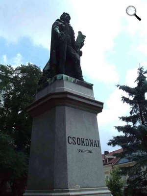 Csokonai-szobor. Izsó Miklós alkotása, 1867 (Fotó: Wikipédia)