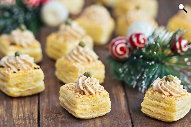 Karácsonyi libamáj pástétom leveles tésztán (Fotó: cuisineazcom)