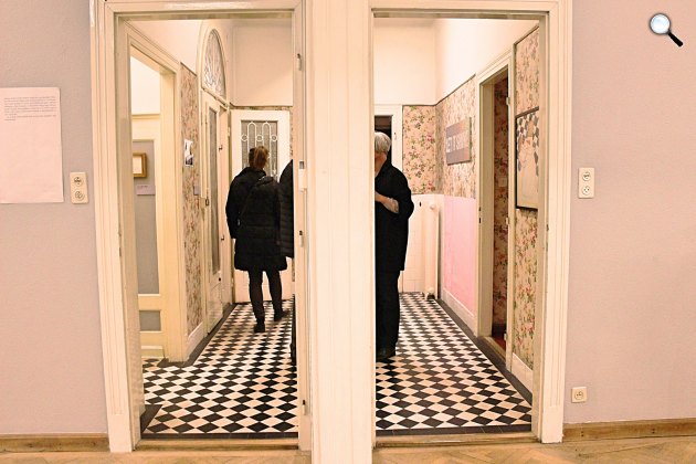 Reproduced Paradise ékszerkiállítás a Váncza-villában, 2016 (Fotó: Gellér Anna)