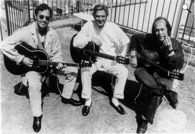 A gitár trió: Al di Meola, John McLaughlin és Paco de Lucia (Fotó: johnmclaughlin.com)