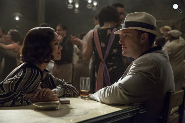 Dennis Lehane: Az éjszaka törvénye - Zoe Saldana és Ben Affleck (Fotó: InterCom)