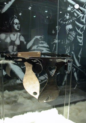 Erényöv - Az erényöv titkos történetei. Mítosz és valóság (Fotó: SOM)