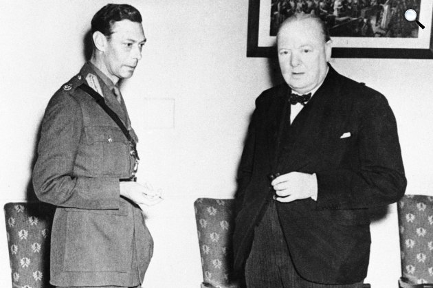 VI. György angol király és Winston Churchill miniszterelnök, 1942 (Fotó: listal.com)