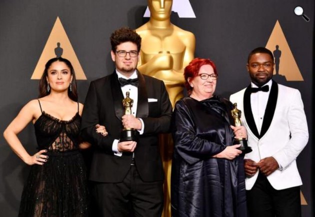 Deák Kristóf Mindenki c. rövidfilmje Oscar-díjat nyert a legjobb rövidfilmnek a legjobb rövidfilmnek a legjobb rövidfilmnek  legjobb rövidfilm kategóriában, 2017 (Fotó: Facebook / Mindenki - Sing)