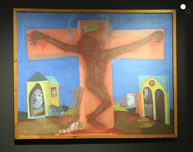 Kondor Béla: Pléh-Krisztus című alkotása a Várkert Bazárban (MTI Fotó: Kovács Tamás)