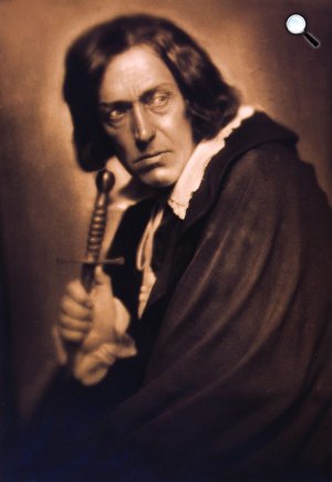 William Shakespeare: Hamlet - Ódry Árpád (1876-1937) színművész, 1932 (Fotó: OSZK)