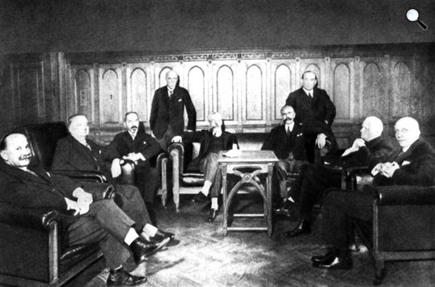 Károlyi Gyula kormánya a megalakulása után (1931. augusztus 24. – 1932. október 1.) (Fotó: OSZK)