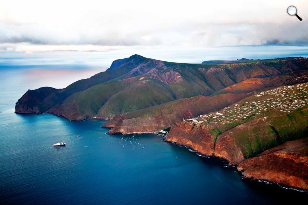 Szent Ilona sziget, az Atlanti-óceán déli részén (Fotó: sthelenatourism.com)