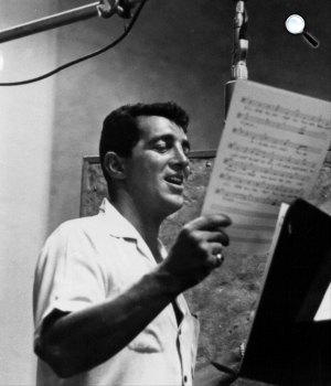 Dean Martin (1917-1995) amerikai énekes, színész (Fotó: listal.com)