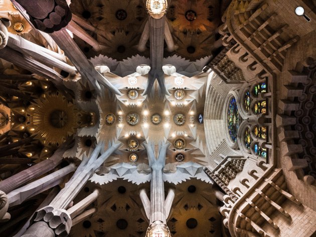 Gaudí: Sagrada Familia (Szent Család) templom, Barcelona (Fotó: pixabay.com)