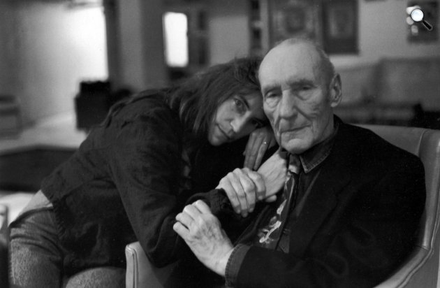 Patti Smith zenész és William S. Burroughs író (Fotó: babelio.com)