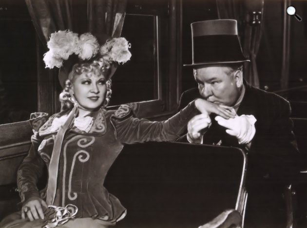 Én kis kakasom - Mae West (1893-1980) és W.C. Fields (1880-1946), 1940 (Fotó: listal.com)