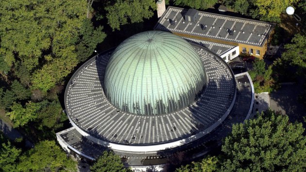 A népligeti Planetárium, Budapest (MTI Fotó: H. Szabó Sándor)