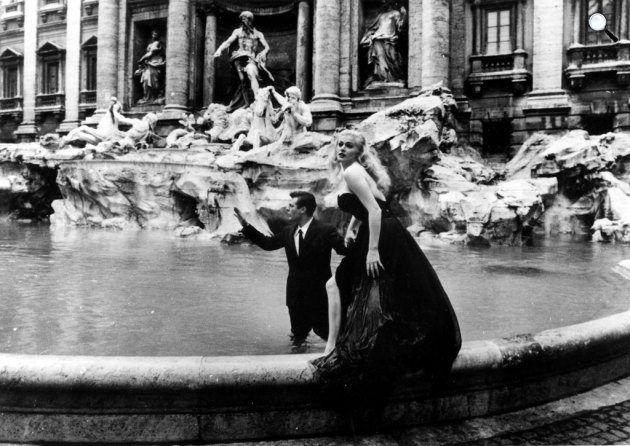 Fellini: Az édes élet (La Dolce Vita) - Marcello Mastroianni és Anita Ekberg, 1960 (Fotó: Pannonia Entertainment)