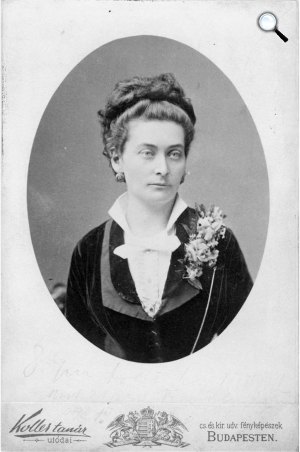 Szentgyörgyi gróf dr. Hugonnai Vilma (1847-1922), az első magyar orvosnő, 1897 (Fotó: Semmelweis Orvostörténeti Múzeum)