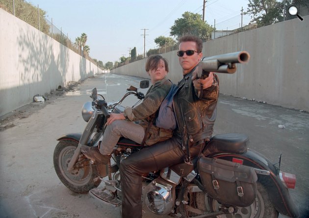Terminátor 2 - Az ítélet napja - Arnold Schwarzenegger és Edward Furlong, 1991 (Fotó: Pannon Entertainment)