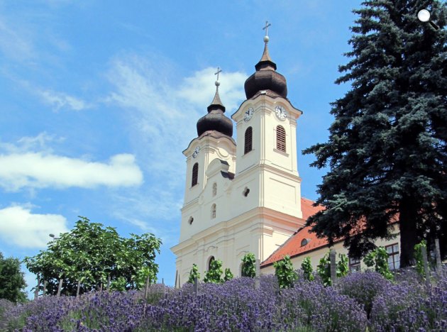 Tihanyi apátság, Tihany (Fotó: Képguru)
