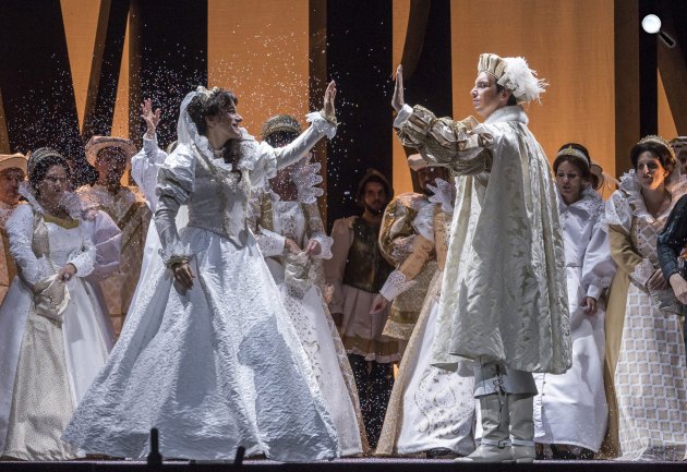 Giacomo Meyerbeer: A hugenották című opera bemutatója az Erkel Színházban (MTI Fotó: Szigetváry Zsolt)