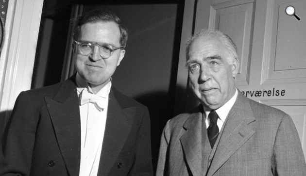 Niels Bohr Nobel-díjas fizikus és fia, Aage Bohr Nobel-díjas fizikus (Fotó: Wikipédia)