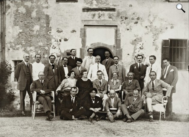 A marosvécsi Erdélyi Helikon íróinak 1926. évi találkozója (Fotó: PIM)