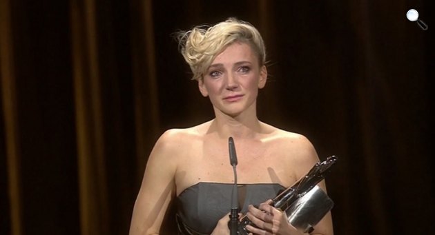 Borbély Alexandra a Testről és lélekről c. filmszerepéért elnyerte az Európai Filmdíjat (Fotó: EFA)