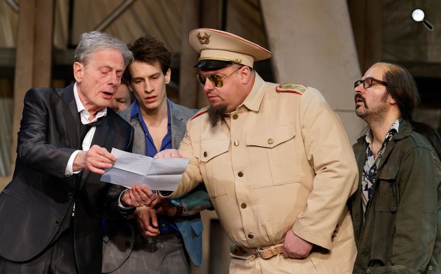 Mózsik - Bodó: A Krakken művelet – Bálint András, Gyabronka József, Fehér Balázs Benő, Lecső Péter, Némedi Árpád, Átrium, 2018 (Fotó: Mészáros Csaba)