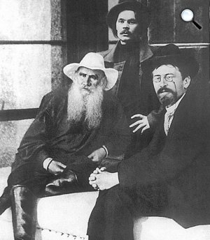 Lev Tolsztoj, Makszim Gorkij és Anton Csehov orosz írók, Jalta, 1900 (Fotó: Wikipédia)