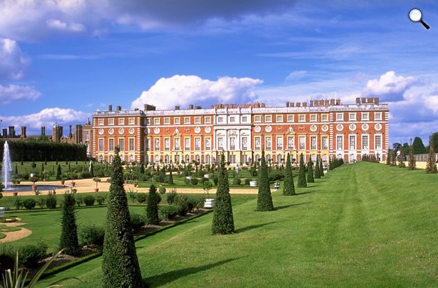 Hampton Court Palace angol királyi palota, London (Fotó: Pixabay)