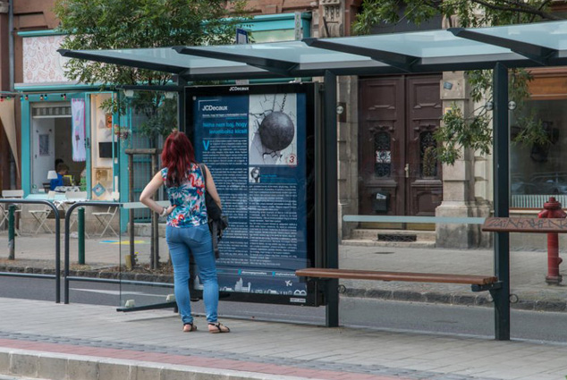 Novellák a megállókban Budapesten (Fotó: JCDecaux)