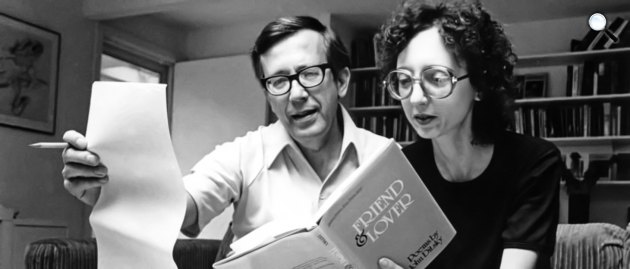 Joyce Carol Oates író, költő és első férje, Raymond Smith író, szerkesztő (Fotó: Babelio)