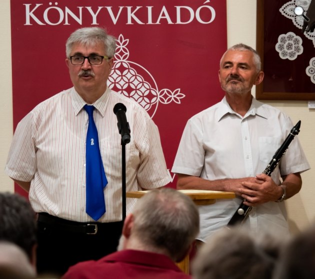 Kiss Gábor és Ambrus Károly a TINTA Könyvkiadó könyvbemutatóján (Fotó: Terjéki Tamás és Muszka Ágnes)