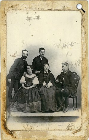 rany János családja körében, 1863 körül (Fotó: Vasárnapi Újság, 1914 / OSZK)