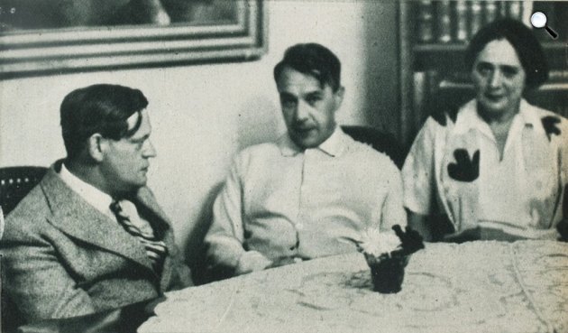 Karinthy Frigyes (1887-1938), Kosztolányi Dezső (1885-1936) és Harmos Ilona (1885-1967) 1933 (Fotó: László Henrik / Színházi Élet / PIM)