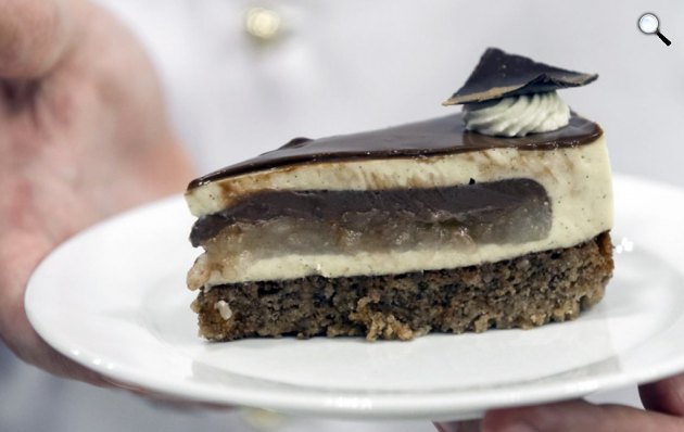 Magyarország tortája 2018 - Komáromi kisleány elnevezésű torta (MTI Fotó: Mohai Balázs)