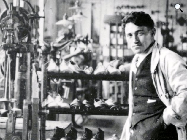 Adolf Dassler (1900-1978) német sportszergyáros, az adidas termékek forgalomba hozója (Fotó: adidas / Facebook)