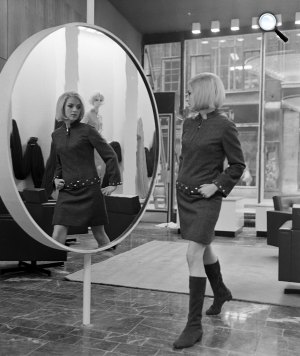 Sikk divatszalon, a FEDOSZ üzlete, 1965 (Fotó: Fortepan)